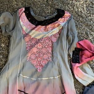 3 pc Pakistani outfit - small